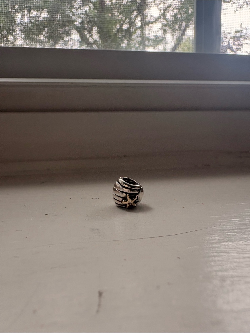 Pandora Two-Tone Seashell with 14K Gold Starfish Charm